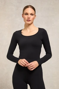 35-SuperSoftLong-sleeve_Black__803_1.webp
