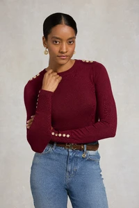 36.35ButtonedKnitCrewNeck_Wine_224MKNT001952_250709_AW25EcomAJ_16614_3_2.webp