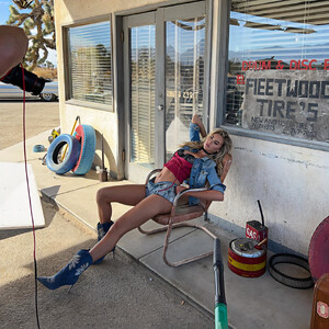 488839063 - 2025-04-09_1440x1440.jpg