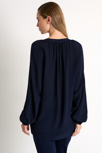 52421-62-550-02-silk-blouse_1.jpg