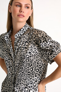 52552-82-950-03-silk-blouse.jpg