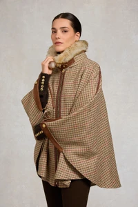 58ChilternCape_CharltonTweed_123MOTW501124_251001_AW25Ecom_AJ_27287_3.webp