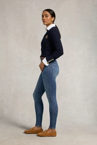 73ContourSkinnyJean_AgedIndigo_225MDNM032901_250709_AW25EcomAJ_15696_3.webp