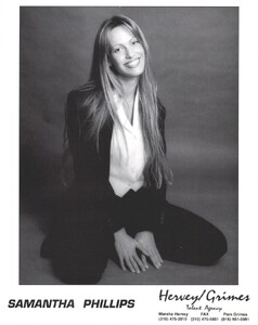 740full-samantha-phillips7.jpg