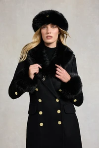 76FauxFurCuffs_Black_225MHAC236604_250710_AW25EcomAJ_18840_1.webp