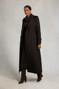 83TheGreatCoat_Chocolate_TBC_250709_AW25EcomAJ_17013_3.webp