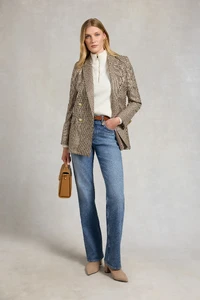 83ToriQuarterZipKnit_Natural_223MKNT116859_250710_AW25EcomAJ_19047_2.webp