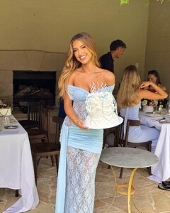 AMenin - 25th - 2025-03-11_1440x1800_4.jpg