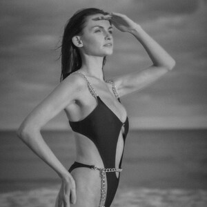 AReed - 503319490 - 2025-06-02_1440x1440.jpg