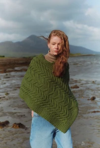 B676_AasleaghFallsLadiesAranPoncho_SupersoftMerino_Green_03.webp