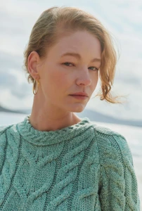 B951_ListowelLadiesAran_CabledSweater_SupersoftMerino_Mint_06.webp