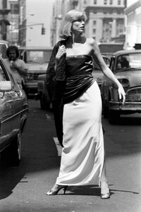 Bill Blass Resort 1983 Sportswear Collection Advance-Lisa Murrell- -PhGeorge Chi (39).jpg