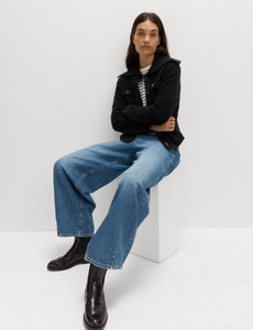 Boucle-Collared-Knitted-Jacket-with-Wool (3).png