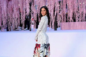 Bruna_Marquezine_at_Chanel_Haute_Couture_Week_SS26_show_at_Paris_Fashion_Week_01-26-20260029.jpg