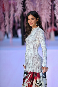 Bruna_Marquezine_at_Chanel_Haute_Couture_Week_SS26_show_at_Paris_Fashion_Week_01-26-20260031.jpg