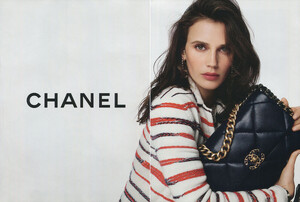 Chanel-MV-1a.jpg