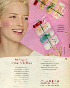 Clarins-01.jpg