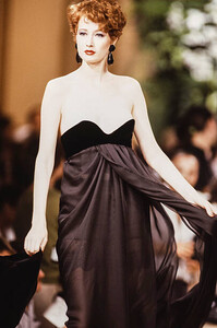 Cleo Glyde -Yves Saint Laurent Haute Couture FallWinter 1989-1990 (4).jpg