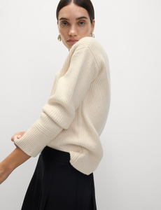 Cloud-Yarn-Ribbed-V-Neck-Jumper (1).png