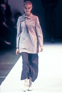 Comme des Garcons 1994 Women RTW 3.jpg