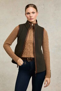 CountryFleeceGilet_Khaki_590.jpg