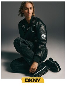 DKNY FALL 2025 _13.jpg