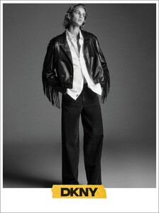 DKNY FALL 2025 _8.jpg