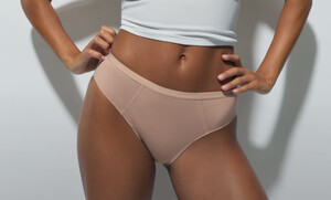 DRILL_AH25_CULOTTES _MENSTRUELLES_DESK_NEW.jpg