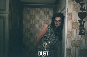 DUST CHINA ISSUE 05_11.jpg