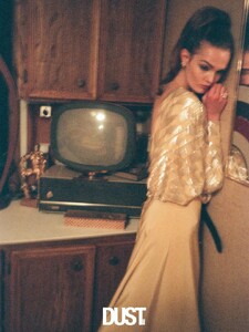 DUST CHINA ISSUE 05_14.jpg