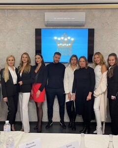 DariiaZ - MissUkr'21 - 246259188_1.jpg