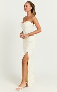 EVenz - Showpo - Christina_Maxi_Skirt_-_Crochet_Maxi_Skirt_With_Front_Split_in_Cream__08.jpg