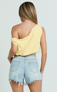 EVenz - Showpo - Collins_Top_-_Draped_Asymmetrical_Neckline_Top_in_Lemon__08.jpg