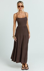 EVenz - Showpo - Donissa_Midi_Dress_-_Panelled_Knit_Dress_in_Chocolate_3.jpg