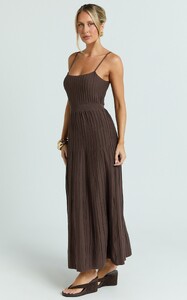 EVenz - Showpo - Donissa_Midi_Dress_-_Panelled_Knit_Dress_in_Chocolate_5.jpg