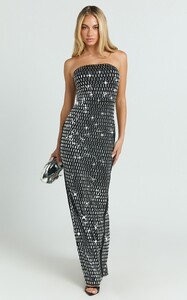 EllaA - Joyce_Maxi_Dress_-_Heat_Press_Strapless_Dress_in_Black__04.jpg