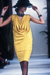 Emanuel Ungaro 1984 Haute Couture 9.jpg