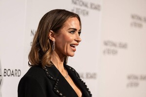 Emily_Blunt_at_National_Board_of_Review_Awards_Gala_in_New_York_01-13-20260018.jpg