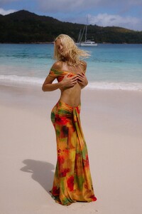 ErgiB - Bydee - The Azura Jersey Maxi Skirt in Solara-15 - 4_FULLSIZED_CROPPED.jpg