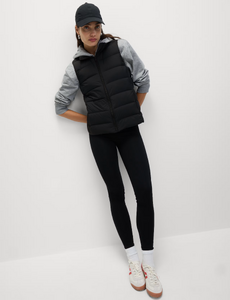 Feather-Down-Packaway-Funnel-Neck-Gilet (2).png