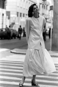 Ferragamo - 2 Sep 1986-Salvatore Ferragamo SpringSummer 1987 RTWAdvance (57).jpg