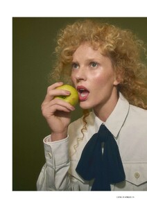 Harper's Bazaar UK - February 2026_9.jpg