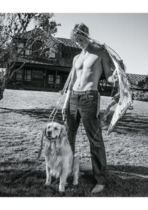 ICON Magazine Italy_16.jpg