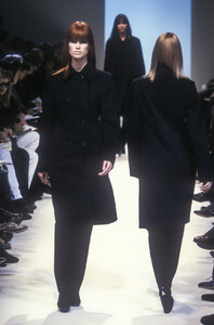 Jil Sander 1995 Women RTW 3.jpg