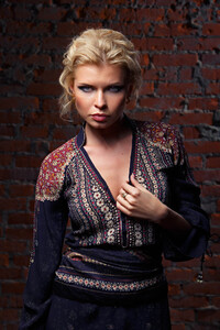 JuliaL - 500px - Untitled_v2 (1).jpg