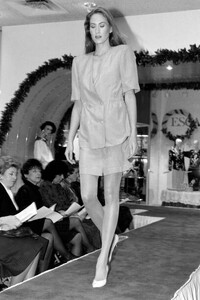 KM-Cerruti 1881 Ready to Wear SpringSummer 1990 (2b) (1).jpg