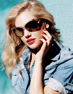 KUpton - GuessAcc '11 Small - guessacccampaign11.jpg