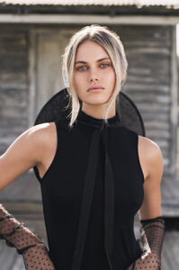 KylaS - SaschaMartinPH - a92978__03.jpg