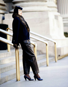 LM-Bill Blass Fall 1985 Ready To Wear Collection Advance (13).jpg