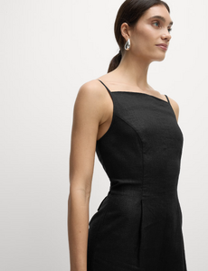 Linen-Blend-Square-Neck-Sleeveless-Jumpsuit.png